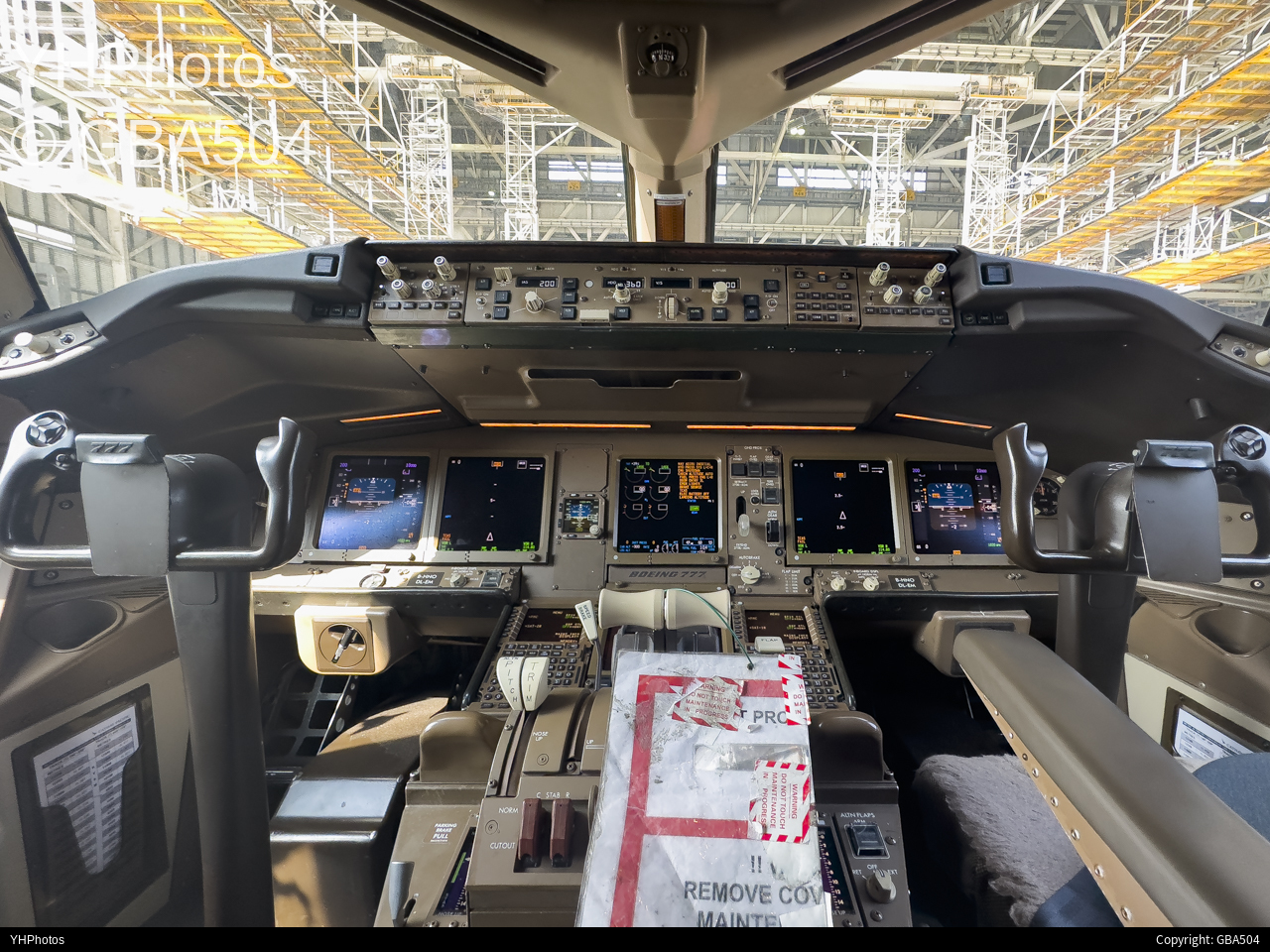 HAECO活动参观773驾驶舱